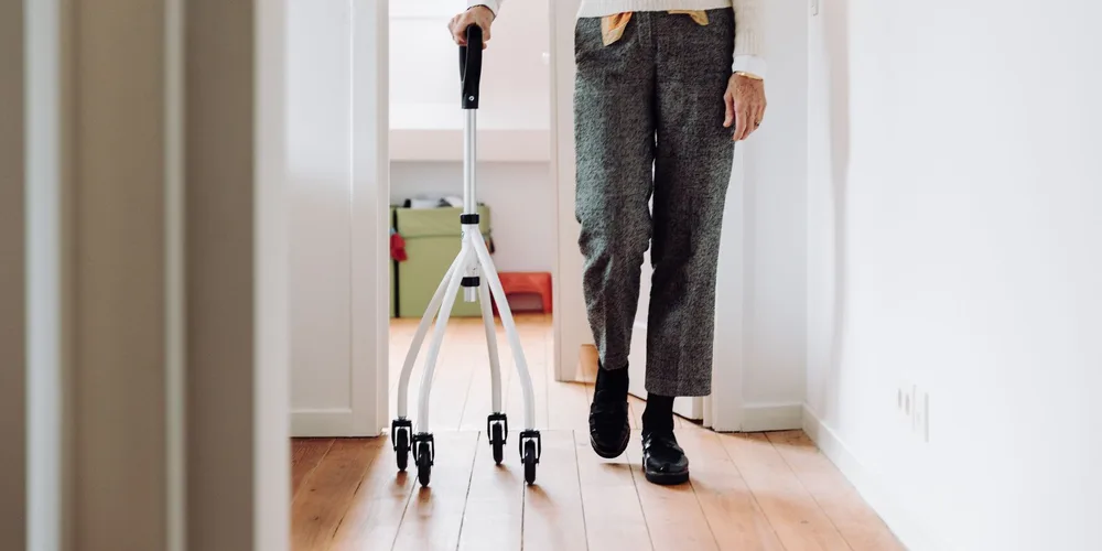 Physiotherapy after a hip replacement: what to expect